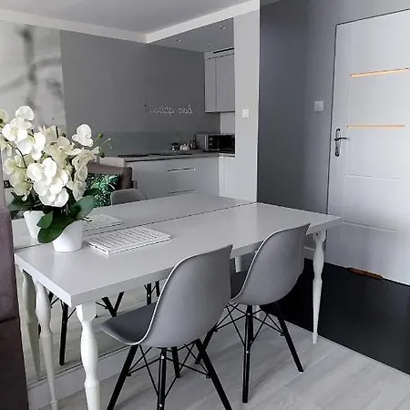 Apartament Gabi By The Sea